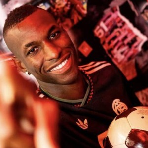 雅克松：我非常高兴能加盟拜仁；在切尔西留下了很多回忆